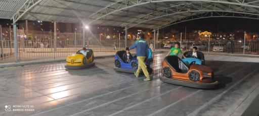 عکس بوستان بزرگ‌ شورا