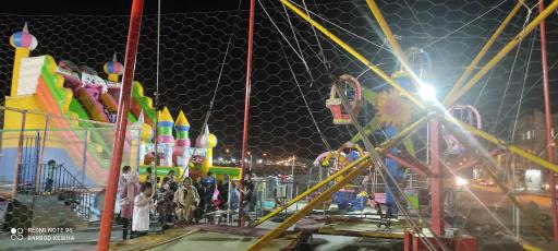 عکس بوستان بزرگ‌ شورا