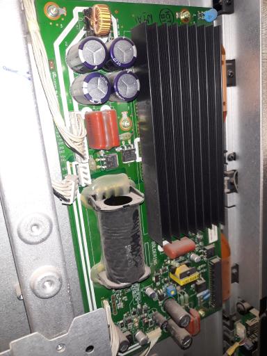 عکس تعمیرگاه صوتی و تصویری الماس