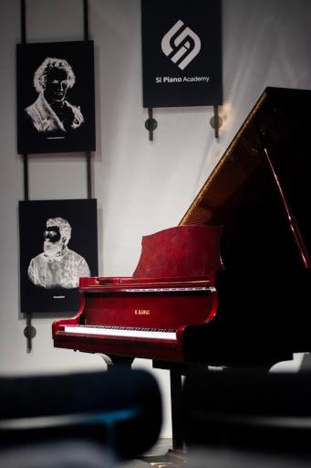 عکس آکادمی پیانو سی