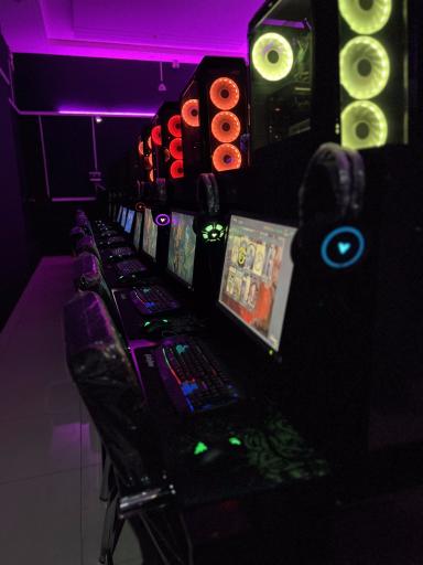 عکس گیم نت و گیم سنتر ماریو