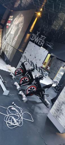 عکس باشگاه بدنسازی توکان 