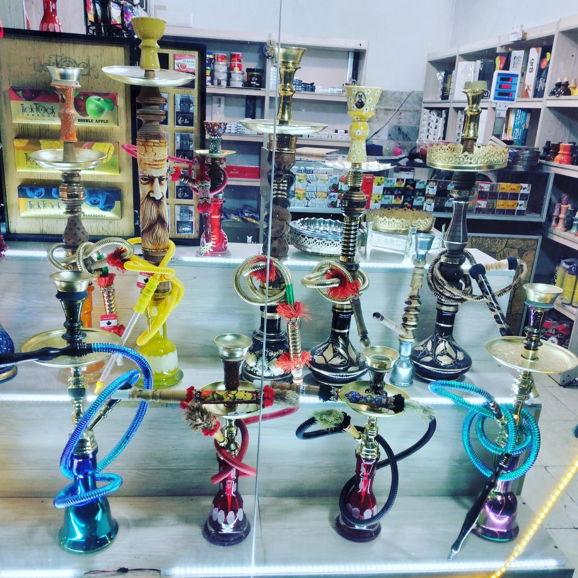 عکس دخانیات هومن