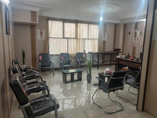 عکس آموزشگاه فنی و حرفه ایی ماساژ تخت رستم