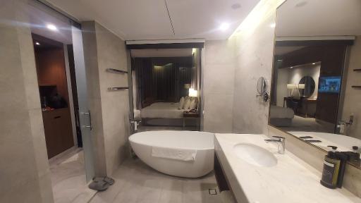 عکس هتل آریا باستان کیش