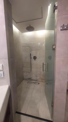 عکس هتل آریا باستان کیش