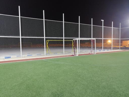 عکس چمن مصنوعی دانشگاه خاتم 