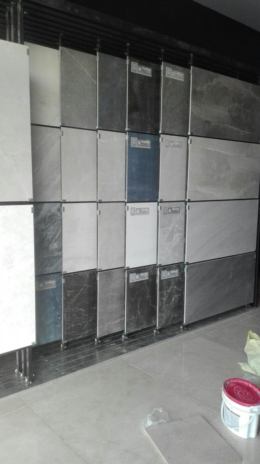 عکس فروشگاه کاشی و سرامیک کثیری