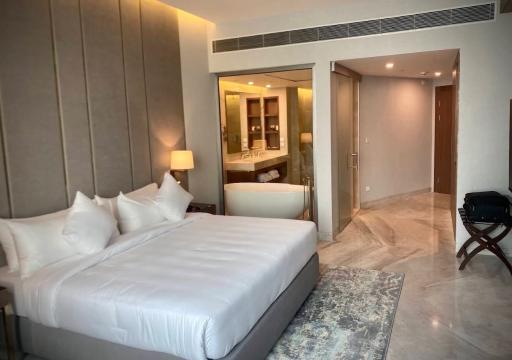 عکس هتل آریا باستان کیش