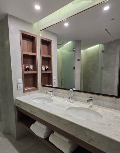 عکس هتل آریا باستان کیش