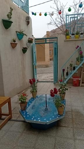 عکس خانه تیاش