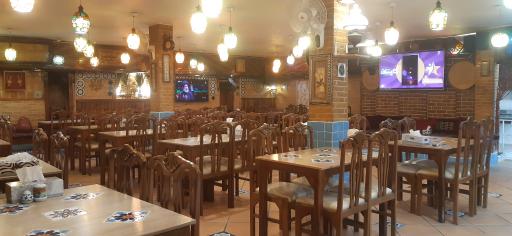 عکس سفره خانه سنتی سوگلی