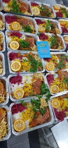 عکس تهیه غذا زیتون 