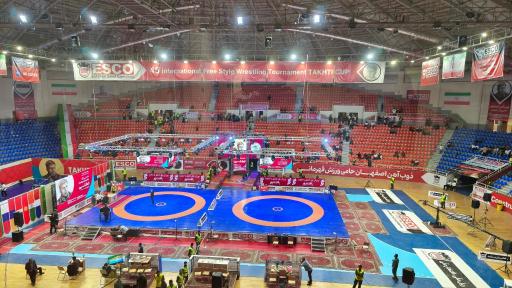 عکس ورزشگاه سرپوشیده 6000 نفری ۲۵ آبان اصفهان