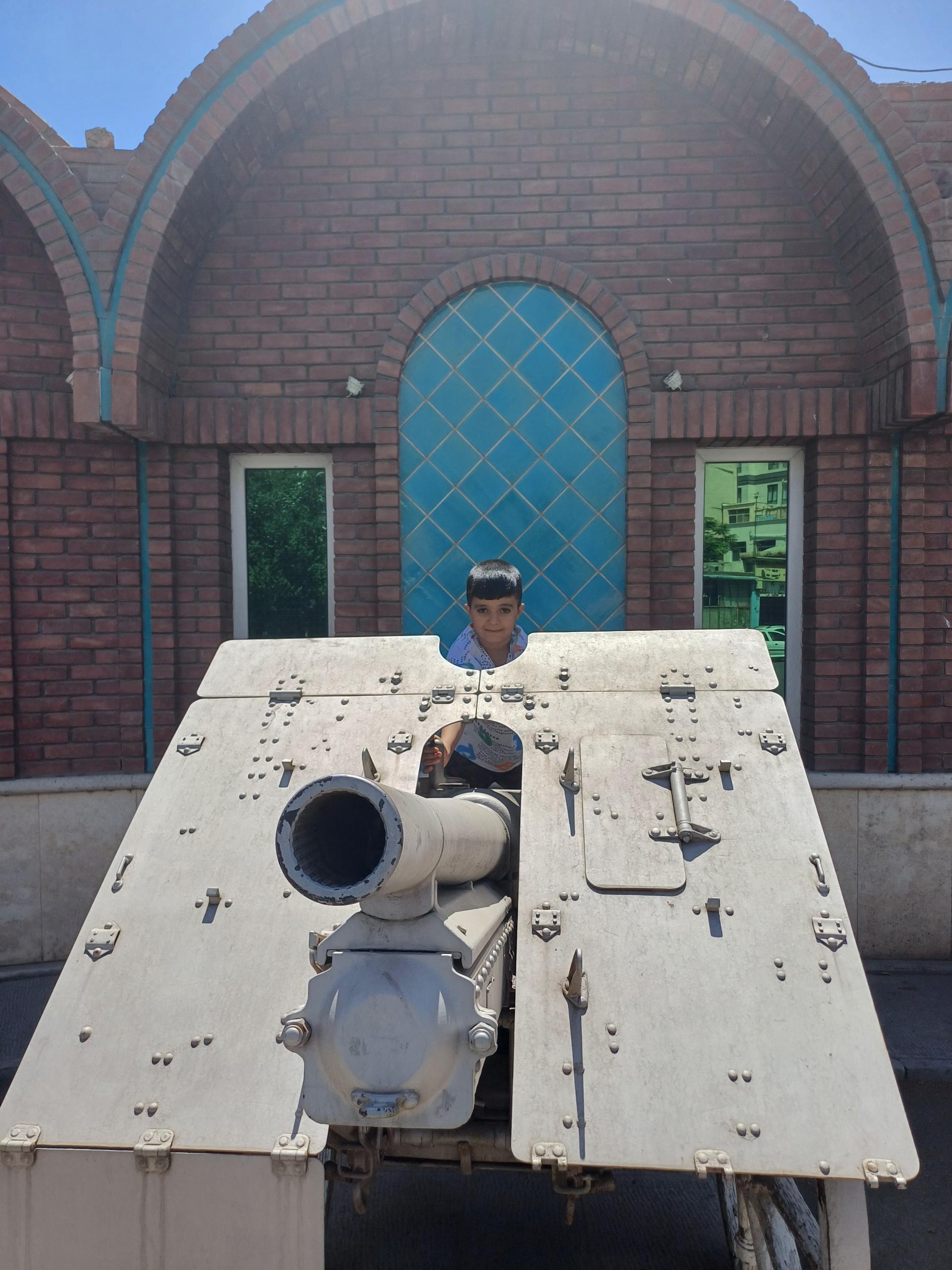 عکس دانشگاه دافوس آجا