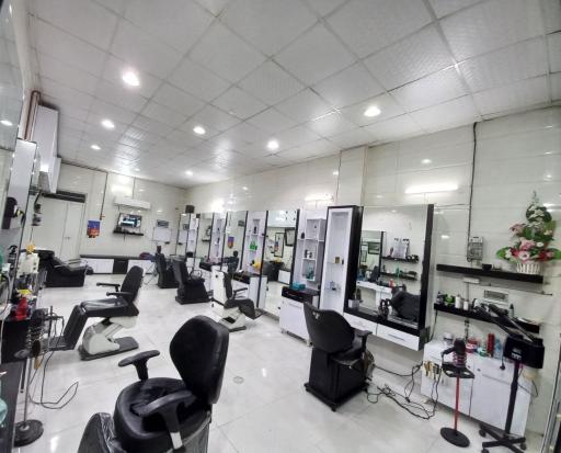 عکس سالن آرایش نامدار