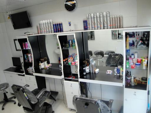 عکس آرایشگاه قصر جوان