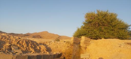 عکس چشمه چنارسوخته