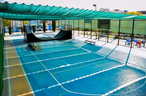 عکس زمین اسکیت بعثت