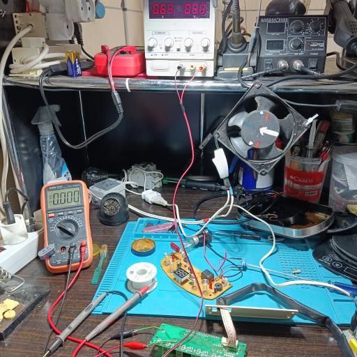 عکس خدمات فنی تخصصی صادقی