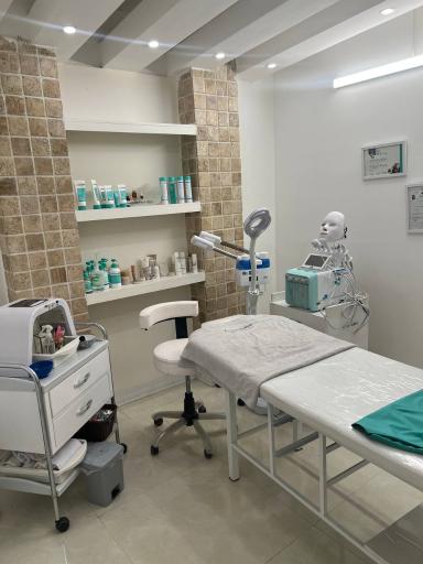 مطب دکتر آرون