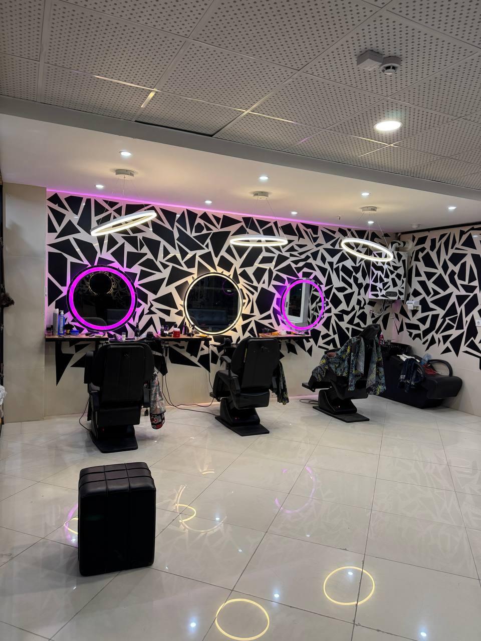 عکس آرایشگاه بای بن