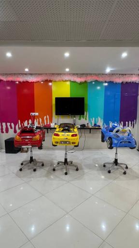 آرایشگاه بای بن