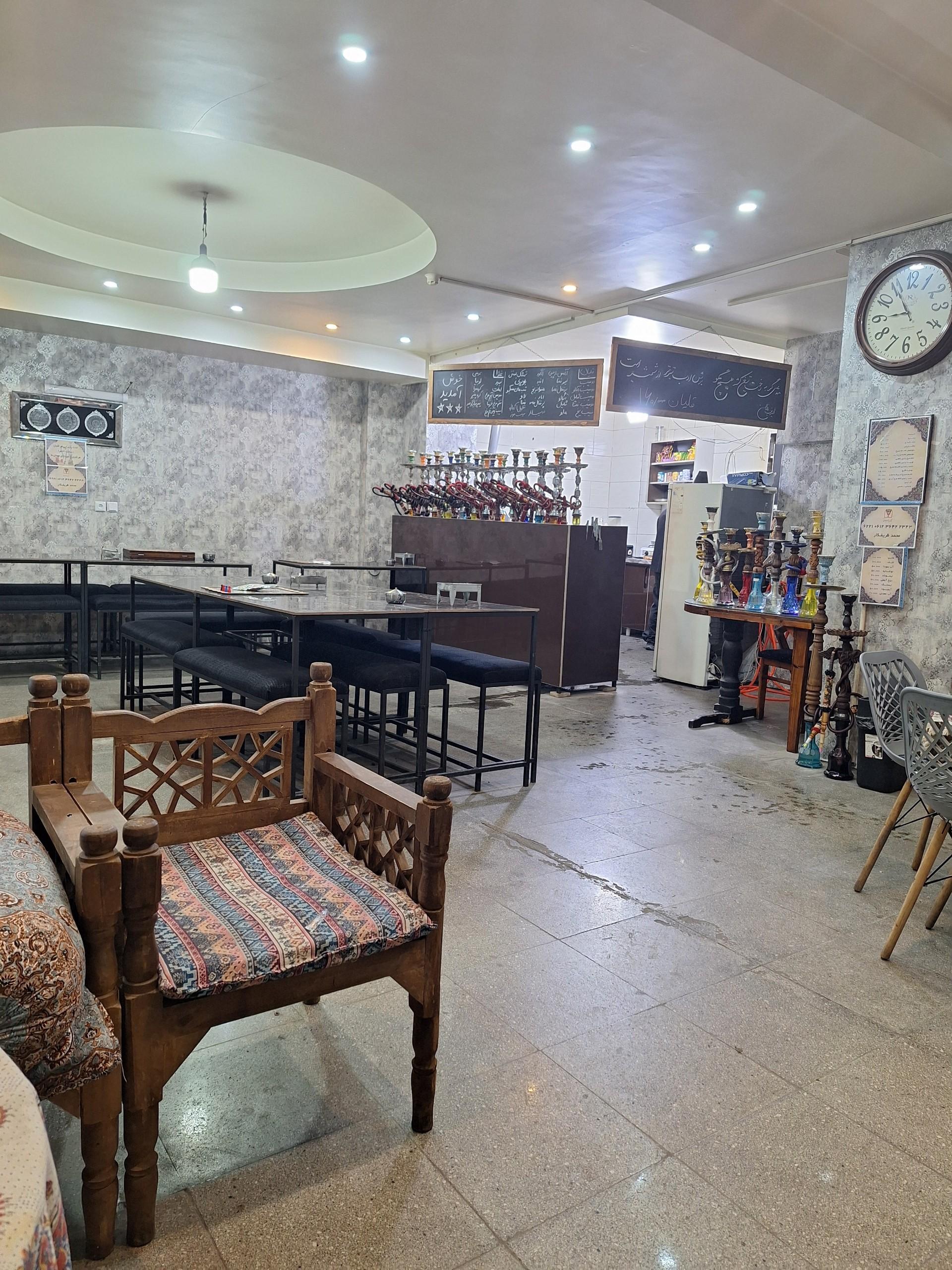 عکس کافه و قلیان سرا لوتوس