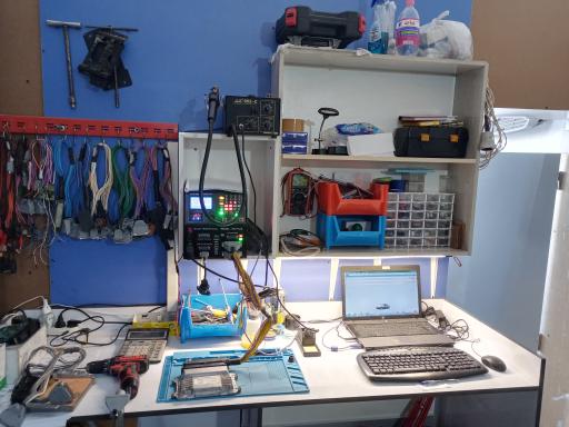 عکس لوازم یدکی و الکترونیک خودرو هادی 