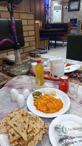 عکس سفره خانه سنتی  دومان