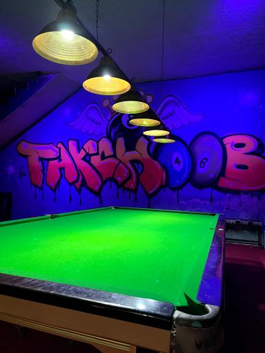 عکس بیلیارد تک چوب