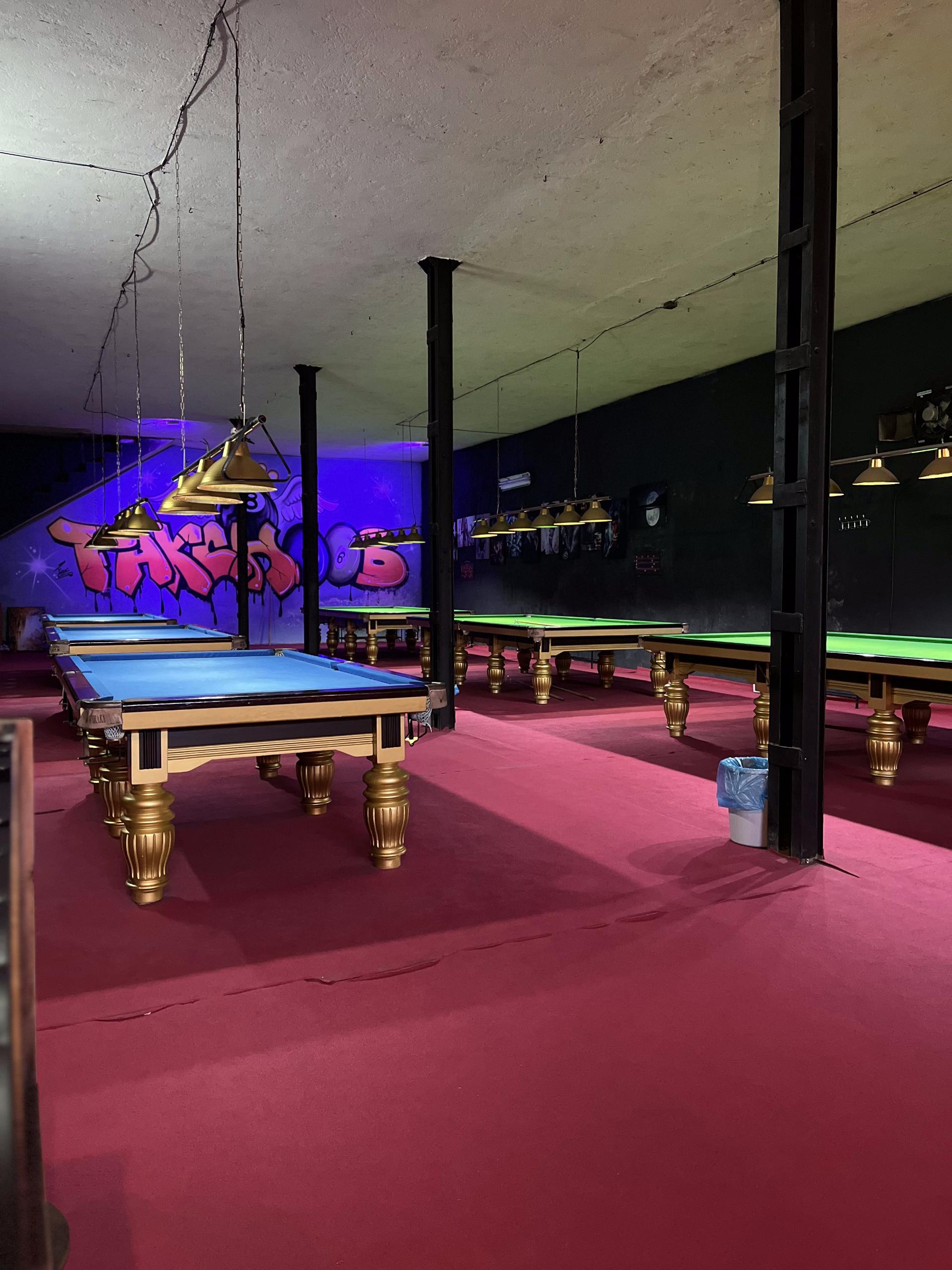 عکس بیلیارد تک چوب