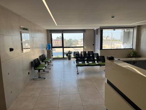 عکس مرکز تصویربرداری پزشکی نیکان