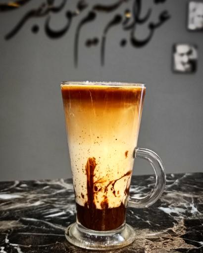 کافه کتاب نگاتیو