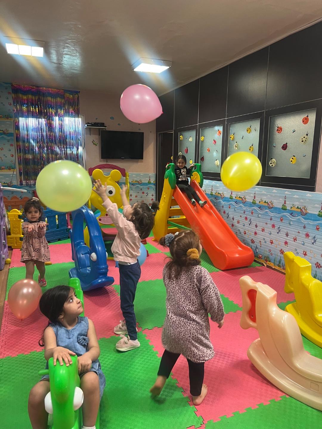 عکس مهد کودک آسمان قلهک