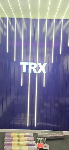 عکس باشگاه ورزشی بانوان نیکادل