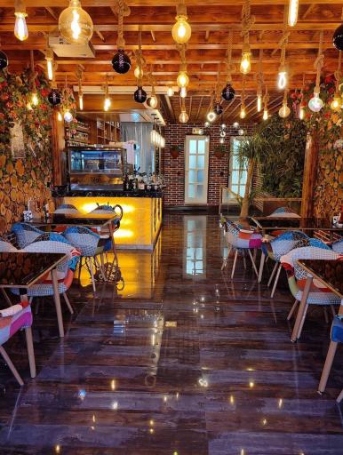 عکس کافه رستوران اوانا