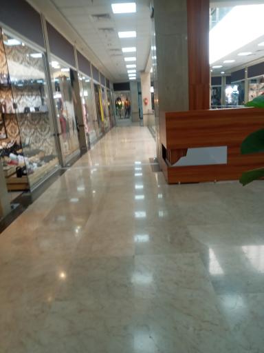 عکس مرکز خرید کوثر