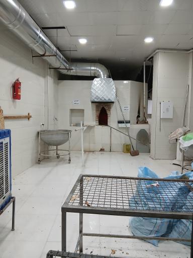 عکس نانوایی سنگک