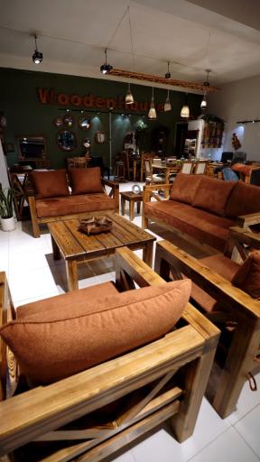 عکس مبلمان خانه چوبی