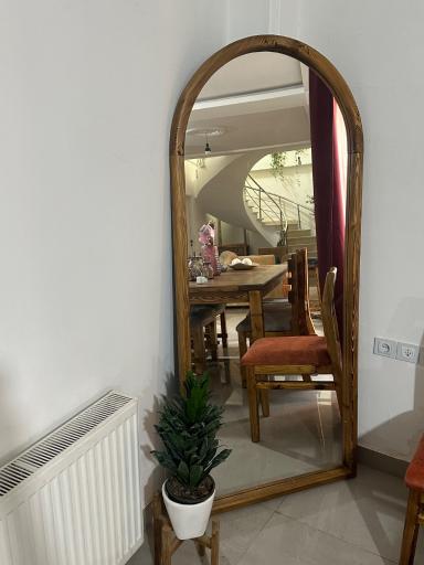 عکس مبلمان خانه چوبی