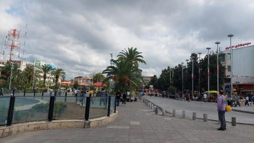 عکس میدان شهرداری رشت