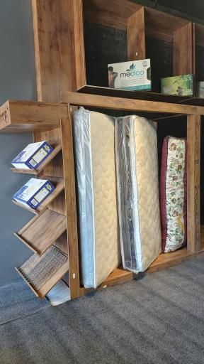 عکس فروشگاه تشک چیتال (دفتر مرکزی کارخانه)