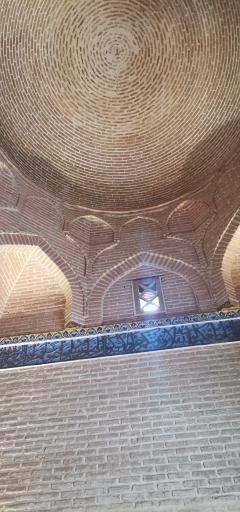 عکس آرامگاه حمدالله مستوفی