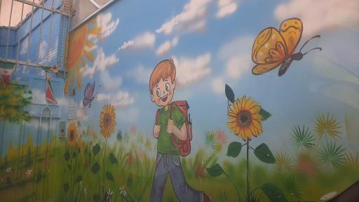 عکس دبستان و پیش دبستانی پسرانه ولایت