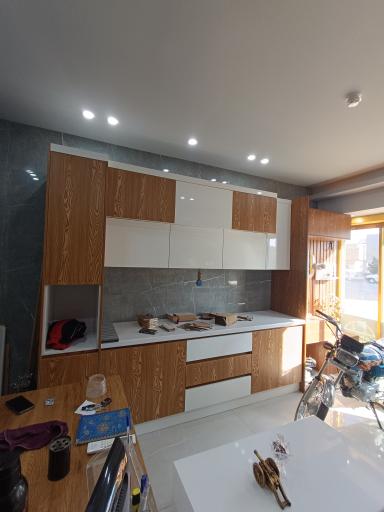 عکس دکوراسیون داخلی و کابینت آشپزخانه نو آوران 