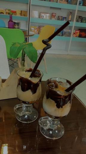 عکس کافه کتاب شهر