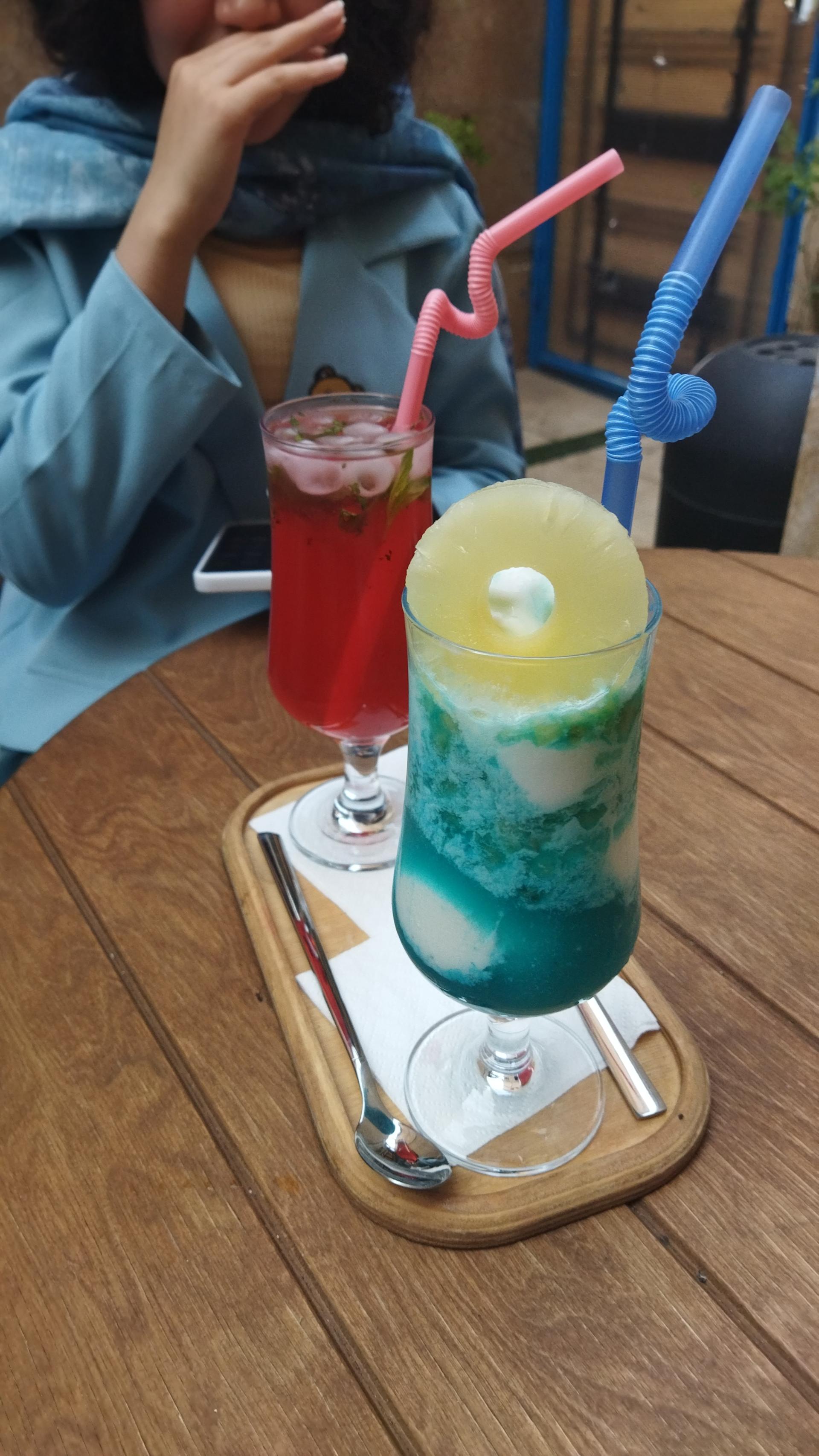 عکس کافه کاژه