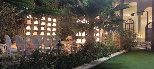 عکس باغ عمارت ابریشم (ماریس)