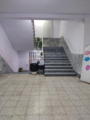 عکس دبیرستان دخترانه شاهد رضویه